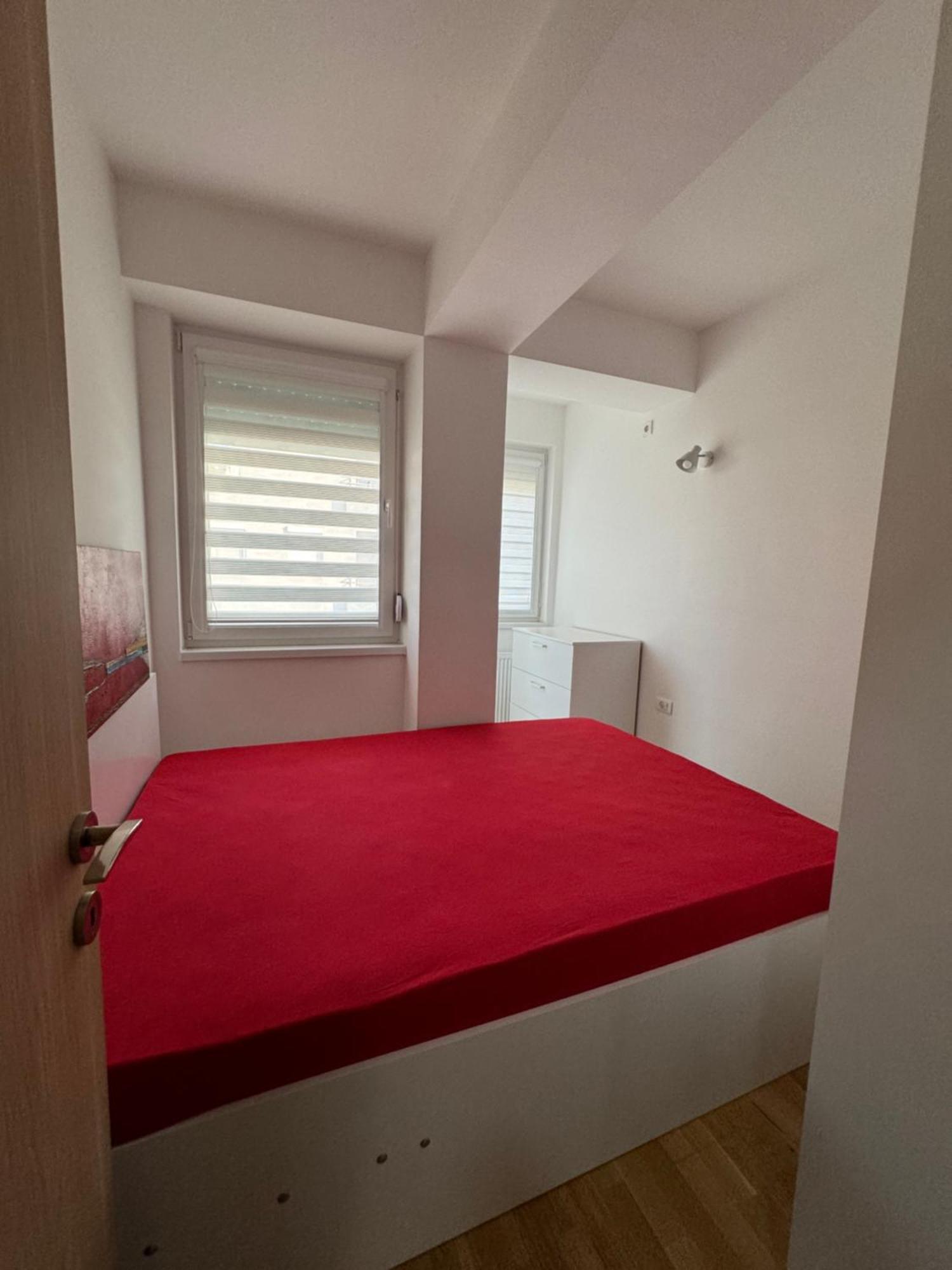 Modern Skopje Apartment Екстериор снимка